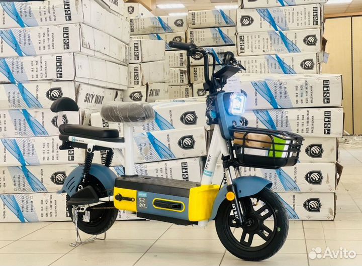 Электроскутер SKY WAY panda, шлем в подарок