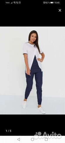 Женский медицинский костюм