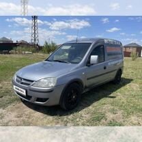 Opel Combo 1.4 MT, 2008, 381 000 км, с пробегом, цена 490 000 руб.