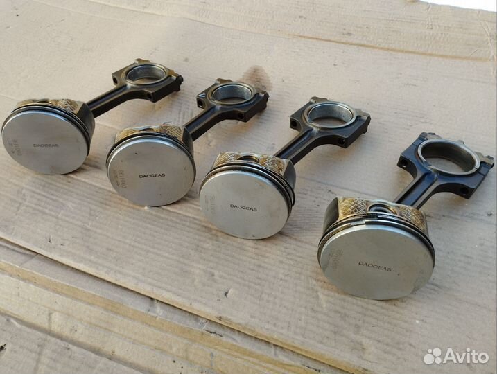 Шатун Форд Фокус 2 1.8