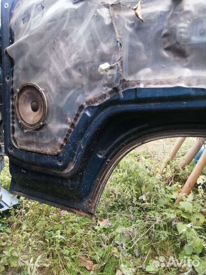 Дверь правая и левая перед, для Истаны Санг Иенг