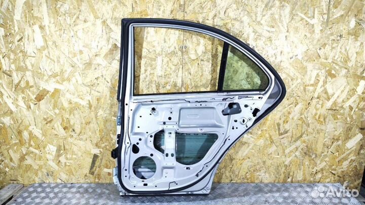 Дверь задняя правая Mercedes C W203 2003 Б\У