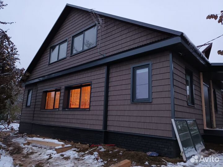 Бригада строителей