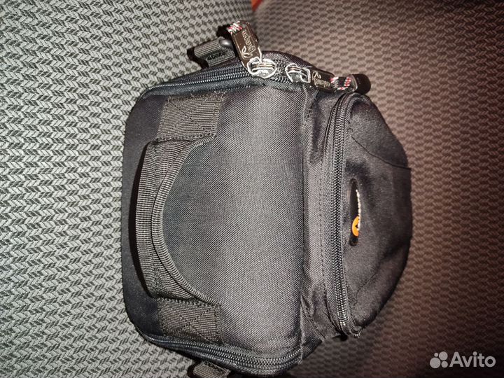 Продам кофр Lowepro для зеркального фотоаппарата