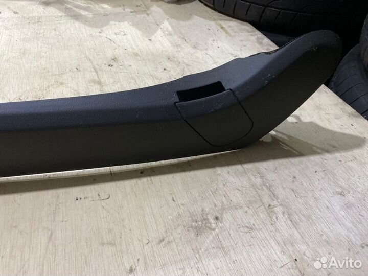 Пластик сиденья передний левый Mercedes-Benz