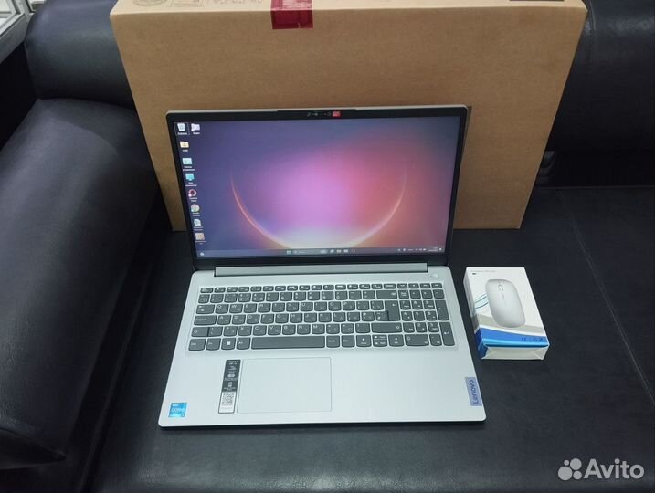 2024 Ноутбук lenovo i3 1215u/8/256 Windows 11 Word