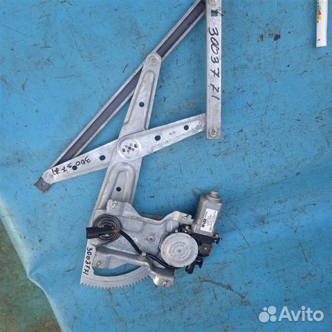 Стеклоподъемник задний левый Kia Sorento (2002-20