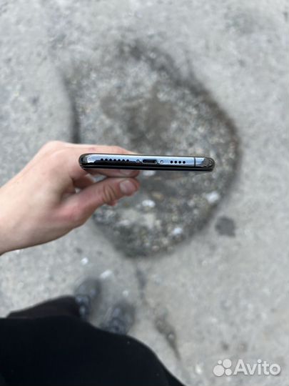Телефон iPhone xs max