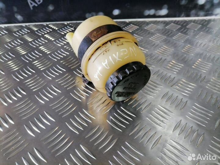 Бачок гур Daewoo Nexia 2013