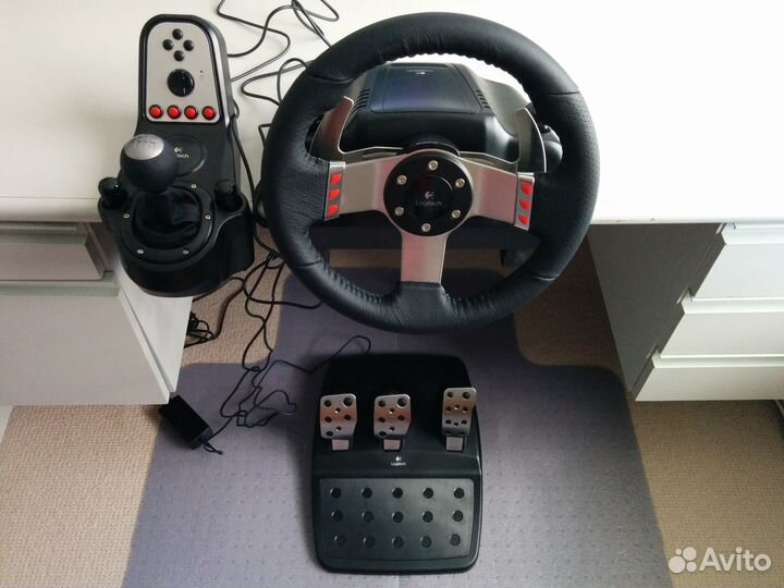 Игровой руль Logitech G27 в аренду