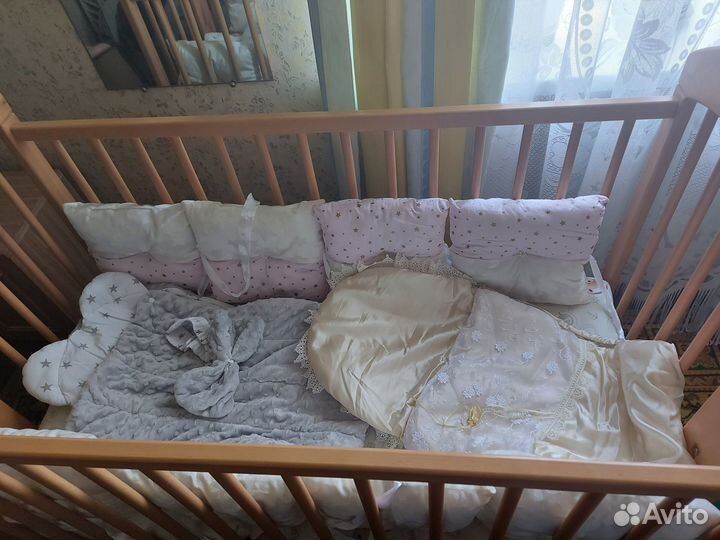 Детская кроватка