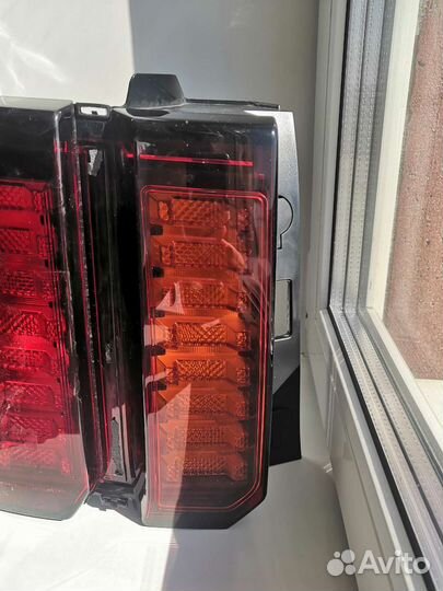Фонарь левый задний оригинал KIA sorento 4