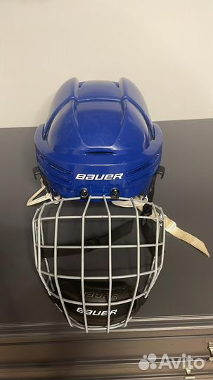 Хоккейный шлем