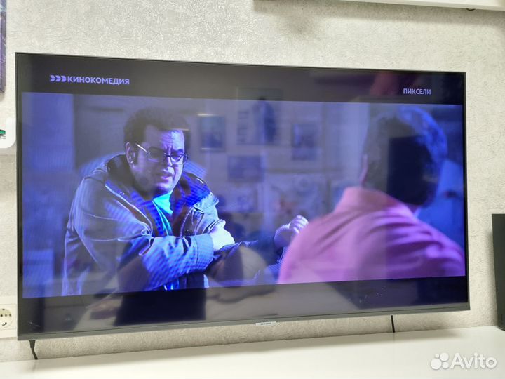 Телевизор Samsung UHD 43