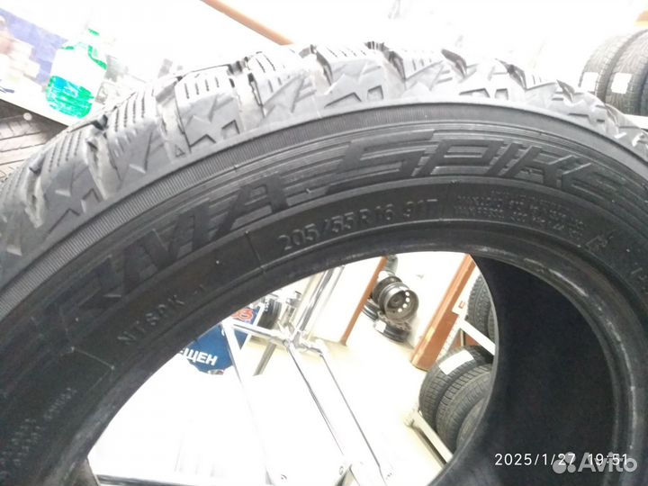 Nitto Therma Spike 205/55 R16 91T