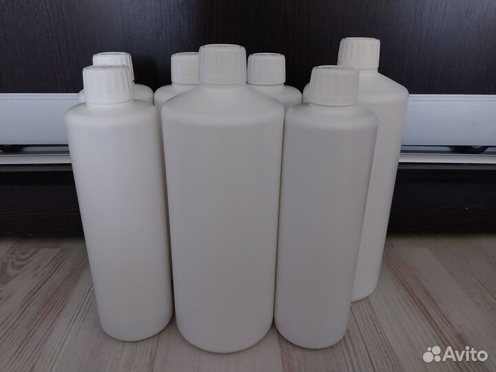 Бутылка из пищевого пластика 0,5л и 1л