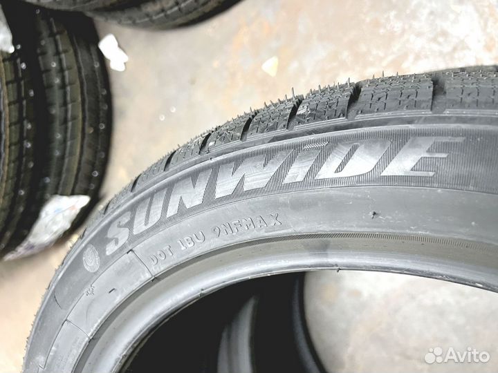 Sunwide S-Force II 255/35 R19 134U