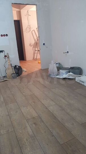 2-к. квартира, 60 м², 5/5 эт.