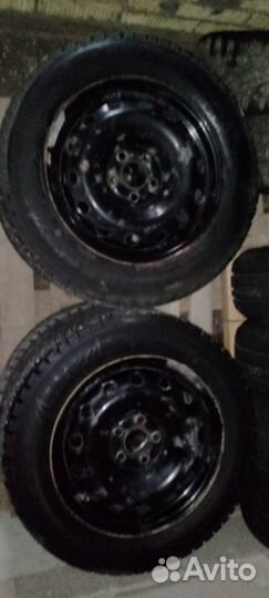 Dunlop SP Winter Ice 01 185/65 R15