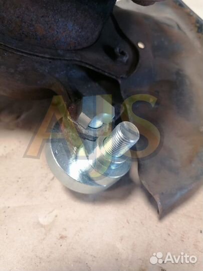 Передние проставки под тормозные суппорта Lexus GS350 GRS191 на Toyota Mark 2 JZX90, JZX100, JZX110