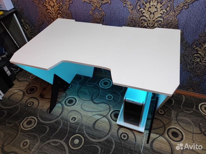 Компьютерный стол Стандарт