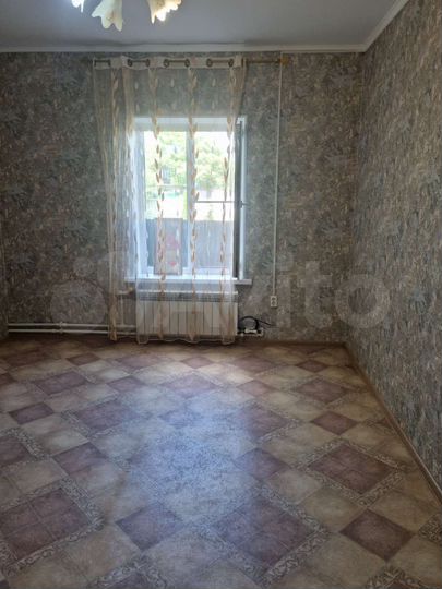 2-к. квартира, 37 м², 1/2 эт.