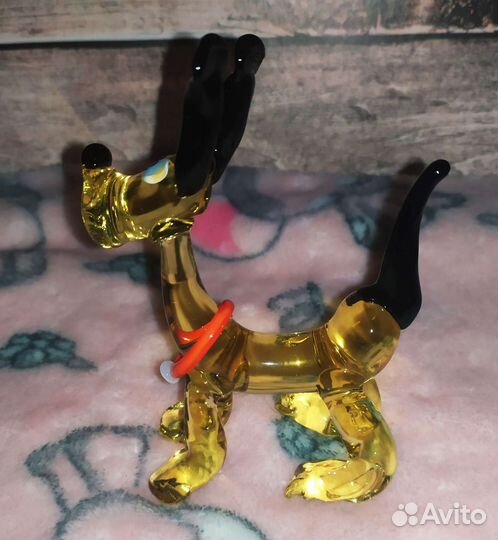 Фигурка из стекла 