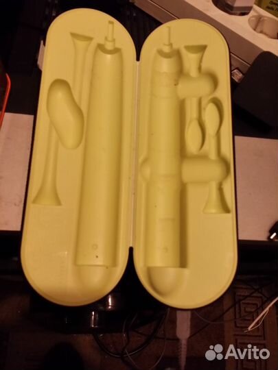 Футляр для зубной щетки