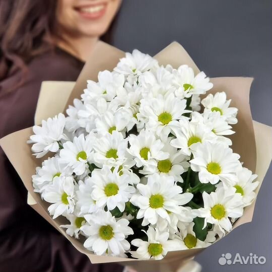 Букет из ромашковой хризантемы (5)