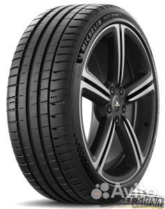 Michelin Pilot Sport 5 235/40 R18 95Y
