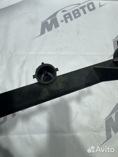 Рампа топливная Renault Logan, Sandero