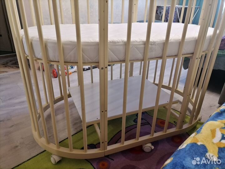 Продам детскую кровать