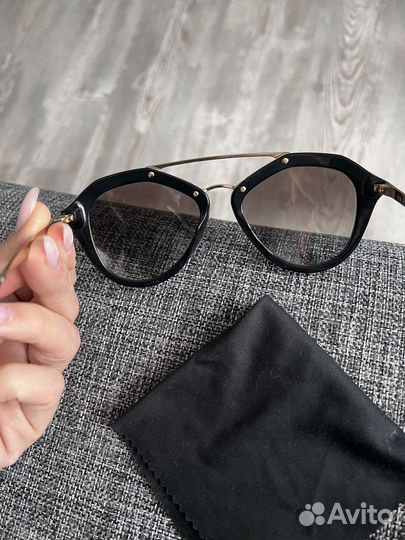 Очки prada женские