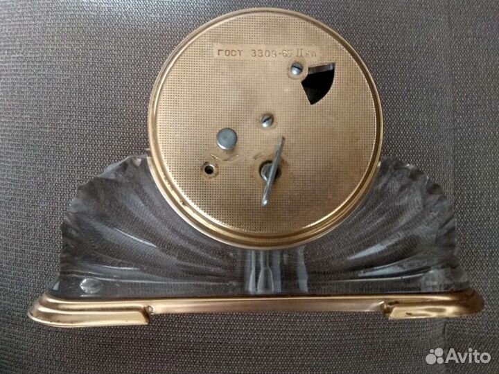 Настольные часы Маяк