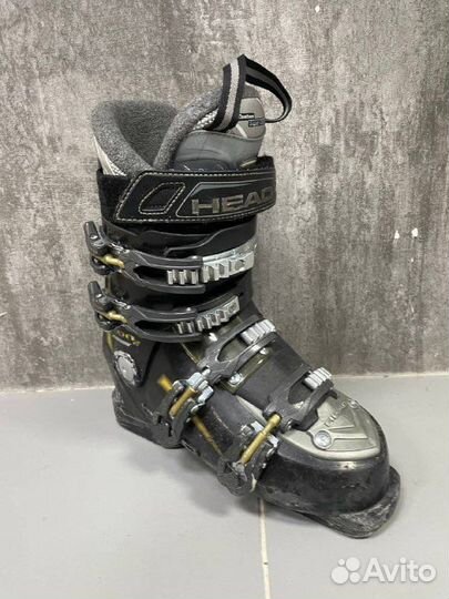 Горнолыжные ботинки