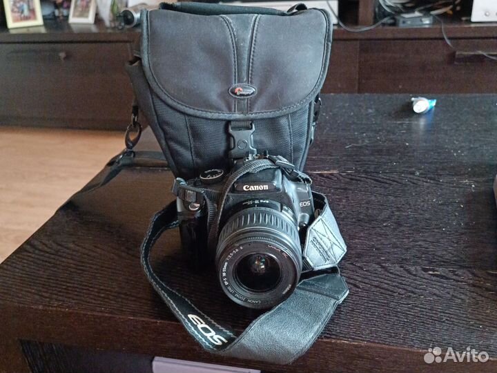 Зеркальный фотоаппарат Canon 350 D