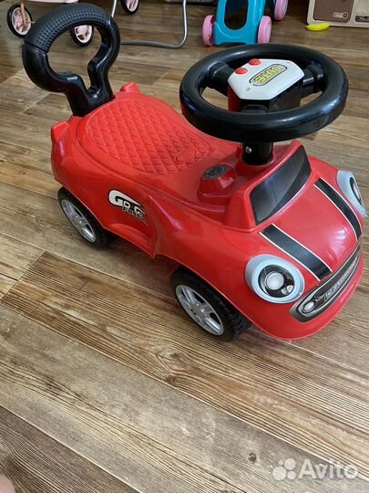 Детская машинка толокар