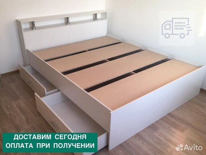 Кровать двуспальная