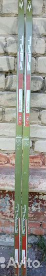 Лыжи беговые пластиковые из СССР новые