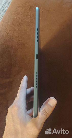 Apple iPad air 64gb 2020 года