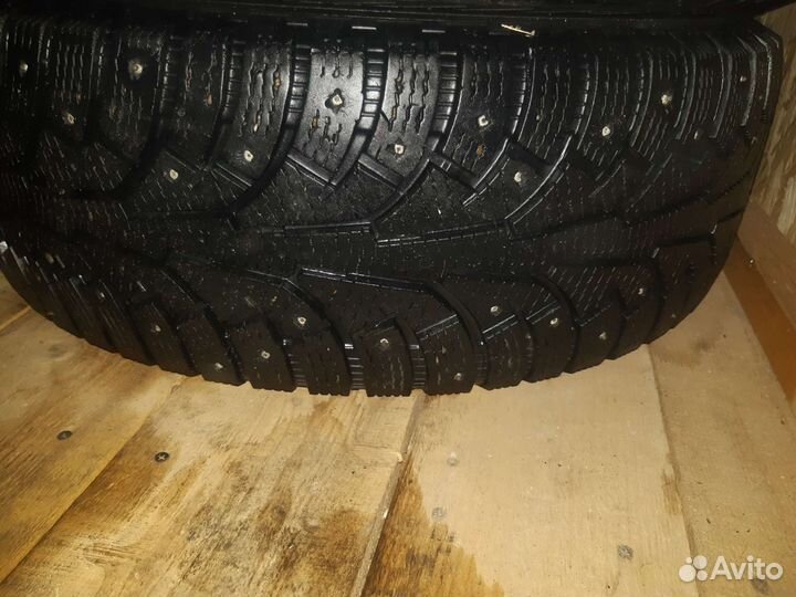 Nokian Tyres Hakkapeliitta 5 SUV 225/60 R17 103T