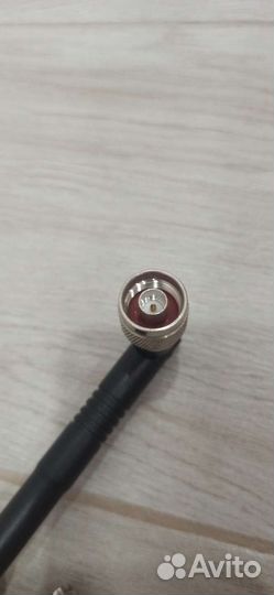 Антенна 698- 2700 Мгц