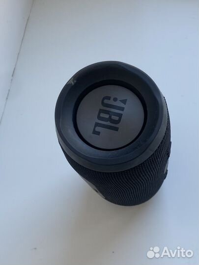 Колонка jbl charge 3
