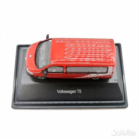 Модель Schuco 452601200 VW T5 Bus Air Zermatt 1:87