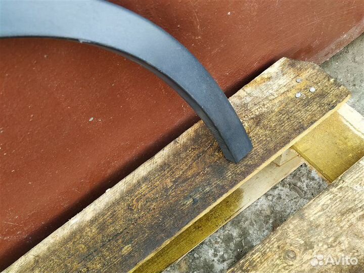 Расширитель крыла задний левый Volkswagen Tiguan