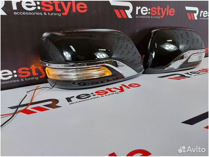 Накладки на зеркала Toyota Land Cruiser 200 U605