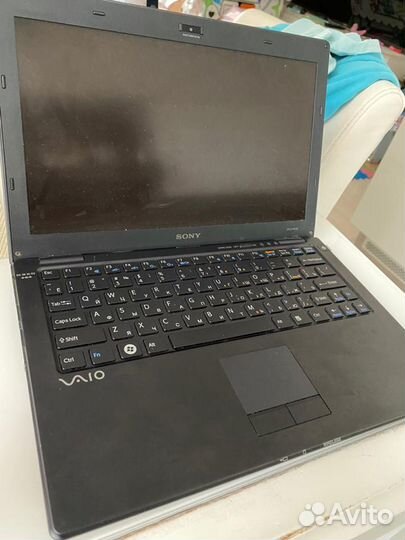 Ноутбук Sony vaio VPC-X11S1R