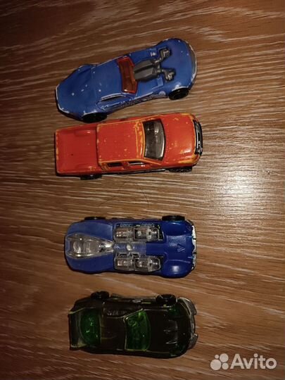 Hot wheels машинки, меняют цвет в воде