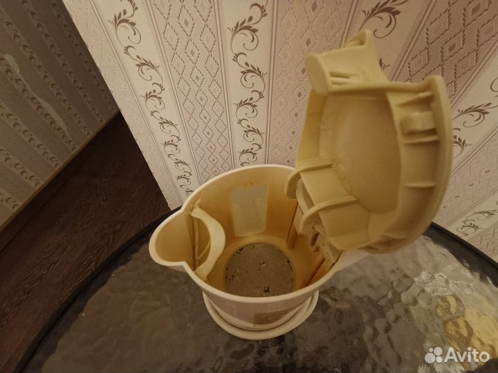 Чайник электрический бу