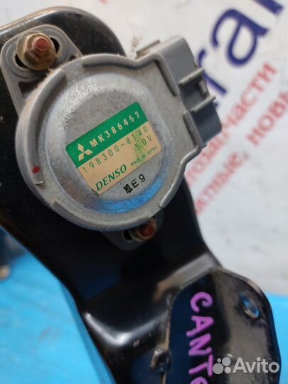 Педаль газа Mitsubishi Fuso Canter FE70E 4M51